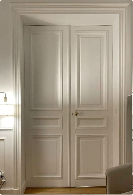 Siseuksed 2,3 m, tahveldusega 3s osas, RAL1013